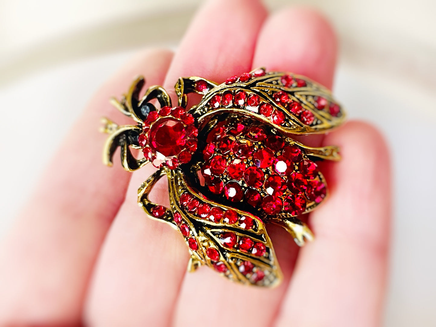 Ruby red crystal bee brooch pendant antique gold, red crystal animal pin gold, statement crystal bee brooch, gift for her, gift for mom